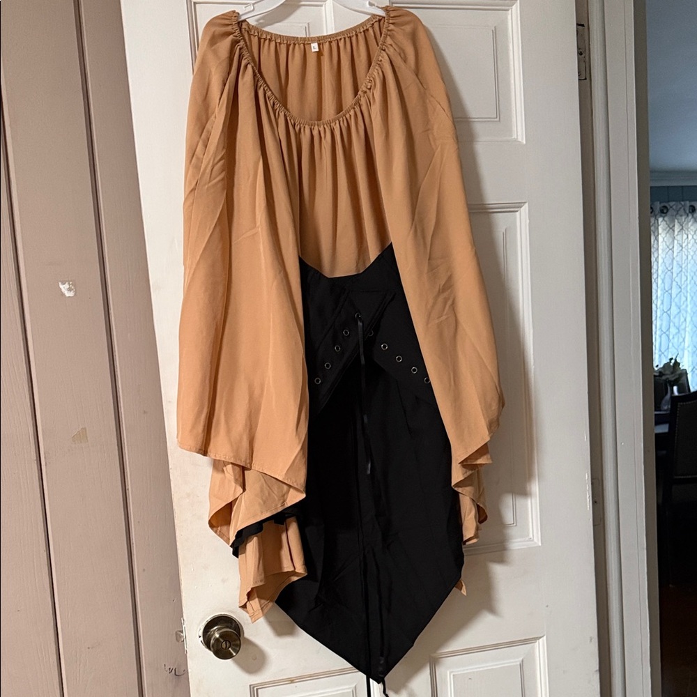 Amazon Women's High Low Skirt in Tan and Black